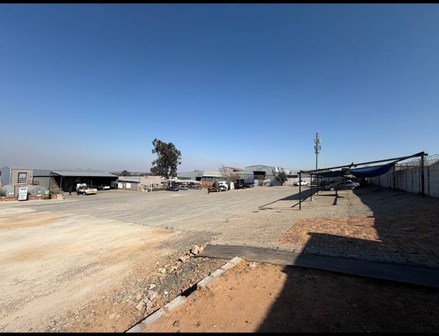850M² INDUSTRIAL YARD FOR SALE IN ALBERTON NORTH